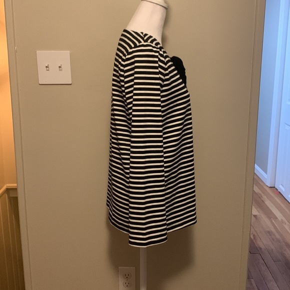 Draper James Tie Neck Striped Top - Picture 5 of 9